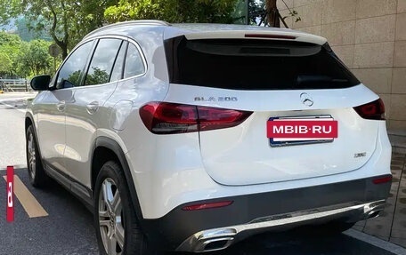 Mercedes-Benz GLA, 2023 год, 1 980 099 рублей, 4 фотография