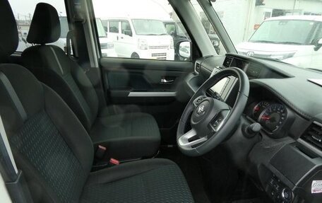 Toyota Roomy I, 2022 год, 829 099 рублей, 9 фотография