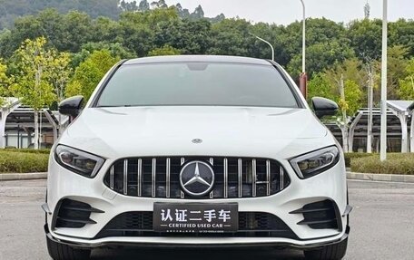 Mercedes-Benz A-Класс, 2022 год, 1 688 000 рублей, 3 фотография