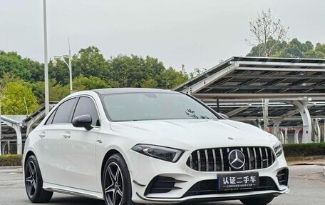 Mercedes-Benz A-Класс, 2022 год, 1 688 000 рублей, 2 фотография