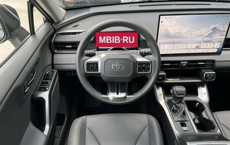 Toyota RAV4, 2026 год, 4 090 000 рублей, 8 фотография