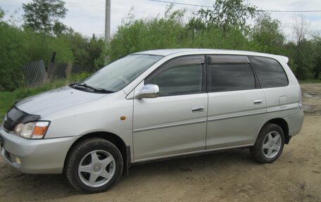 Toyota Gaia, 2001 год, 710 000 рублей, 3 фотография