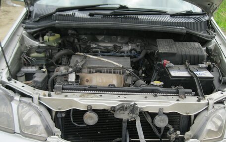 Toyota Gaia, 2001 год, 710 000 рублей, 5 фотография