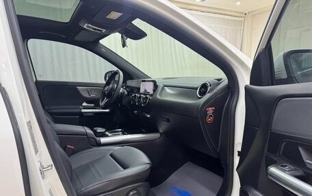 Mercedes-Benz GLA, 2022 год, 2 060 000 рублей, 8 фотография
