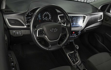 Hyundai Solaris II рестайлинг, 2018 год, 1 314 000 рублей, 6 фотография