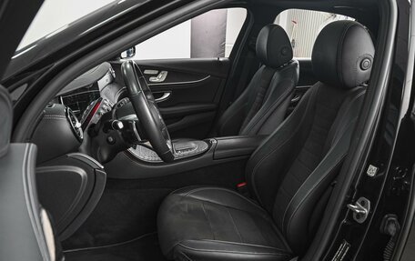 Mercedes-Benz E-Класс, 2021 год, 5 829 000 рублей, 10 фотография