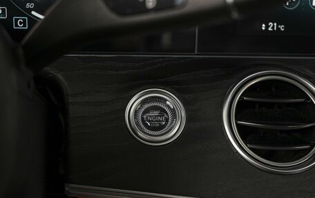 Mercedes-Benz E-Класс, 2021 год, 5 829 000 рублей, 21 фотография