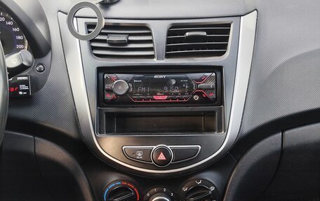 Hyundai Solaris II рестайлинг, 2014 год, 720 000 рублей, 18 фотография