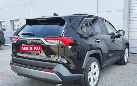 Toyota RAV4, 2020 год, 3 199 000 рублей, 6 фотография