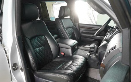 Toyota Land Cruiser 200, 2011 год, 3 819 000 рублей, 8 фотография