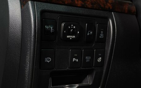 Toyota Land Cruiser 200, 2011 год, 3 819 000 рублей, 16 фотография