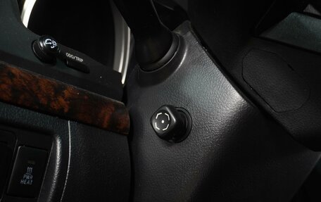 Toyota Land Cruiser 200, 2011 год, 3 819 000 рублей, 17 фотография