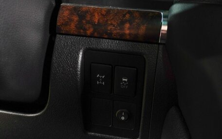 Toyota Land Cruiser 200, 2011 год, 3 819 000 рублей, 20 фотография