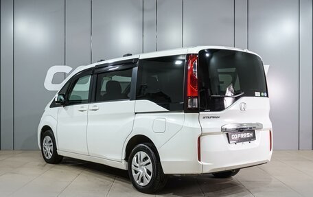 Honda Stepwgn IV, 2017 год, 1 909 000 рублей, 2 фотография
