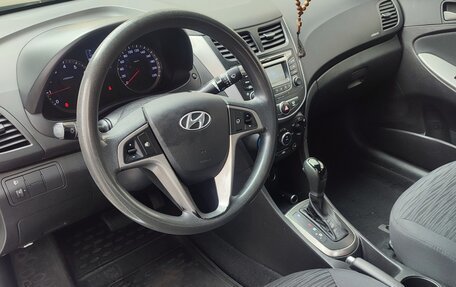 Hyundai Solaris II рестайлинг, 2016 год, 970 000 рублей, 7 фотография
