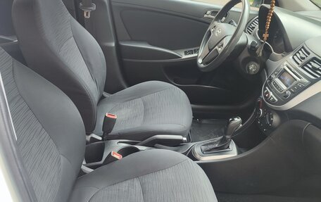 Hyundai Solaris II рестайлинг, 2016 год, 970 000 рублей, 6 фотография