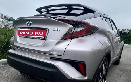 Toyota C-HR I рестайлинг, 2018 год, 2 100 000 рублей, 9 фотография