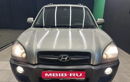 Hyundai Tucson III, 2006 год, 780 000 рублей, 2 фотография