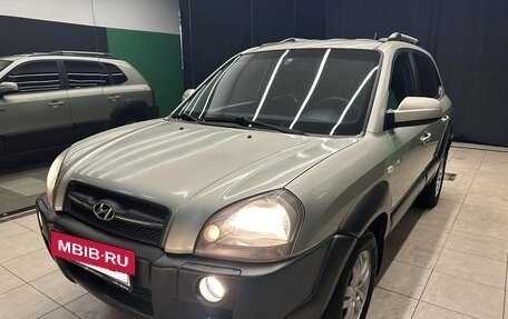 Hyundai Tucson III, 2006 год, 780 000 рублей, 3 фотография