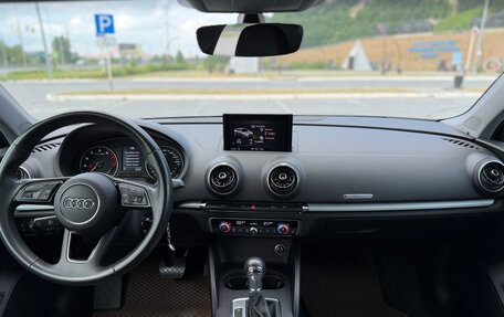 Audi A3, 2019 год, 1 820 000 рублей, 10 фотография
