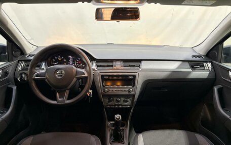 Skoda Rapid I, 2015 год, 770 000 рублей, 9 фотография