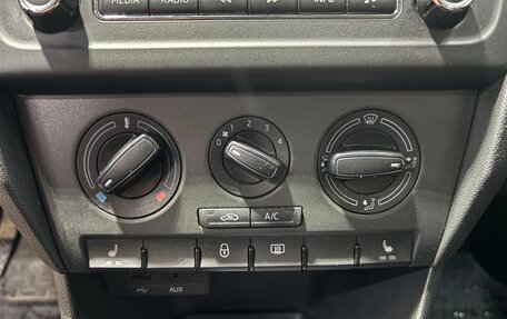 Skoda Rapid I, 2015 год, 770 000 рублей, 12 фотография