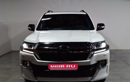 Toyota Land Cruiser 200, 2020 год, 9 887 000 рублей, 4 фотография