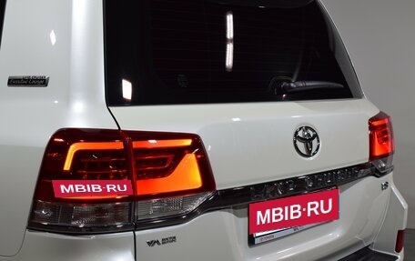 Toyota Land Cruiser 200, 2020 год, 9 887 000 рублей, 14 фотография