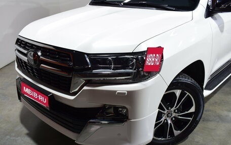 Toyota Land Cruiser 200, 2020 год, 9 887 000 рублей, 6 фотография