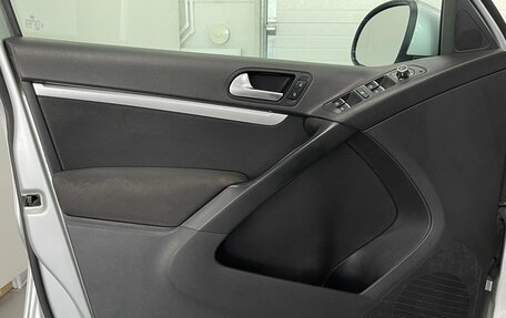 Volkswagen Tiguan I, 2011 год, 1 219 000 рублей, 18 фотография