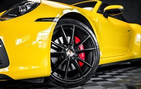 Porsche 911, 2021 год, 15 900 000 рублей, 6 фотография