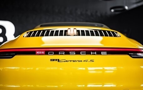 Porsche 911, 2021 год, 15 900 000 рублей, 9 фотография