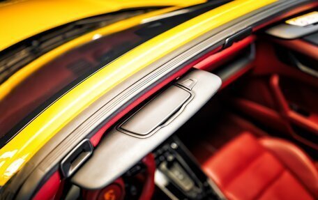 Porsche 911, 2021 год, 15 900 000 рублей, 25 фотография