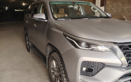 Toyota Fortuner II, 2022 год, 4 900 000 рублей, 3 фотография