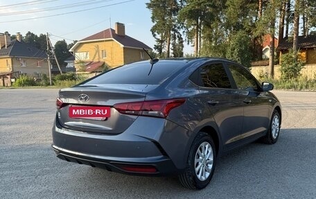 Hyundai Solaris II рестайлинг, 2021 год, 1 700 000 рублей, 10 фотография