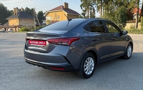 Hyundai Solaris II рестайлинг, 2021 год, 1 700 000 рублей, 9 фотография
