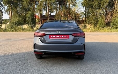 Hyundai Solaris II рестайлинг, 2021 год, 1 700 000 рублей, 8 фотография