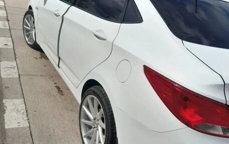 Hyundai Solaris II рестайлинг, 2016 год, 930 000 рублей, 9 фотография