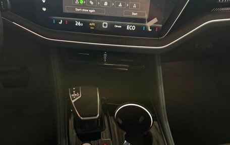 Volkswagen Touareg III, 2025 год, 13 000 000 рублей, 10 фотография