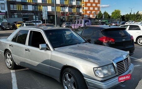 Mercedes-Benz W124, 1990 год, 280 000 рублей, 4 фотография