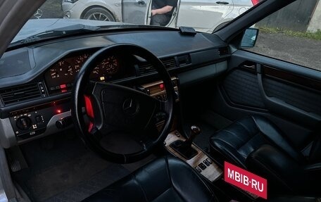 Mercedes-Benz W124, 1990 год, 280 000 рублей, 7 фотография