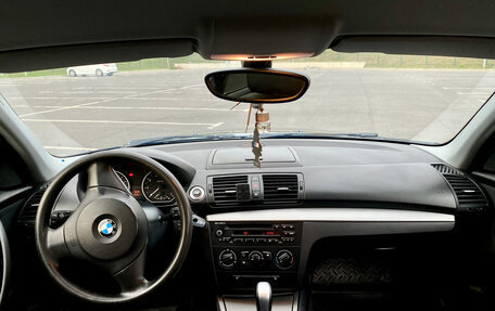 BMW 1 серия, 2011 год, 800 000 рублей, 9 фотография