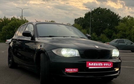 BMW 1 серия, 2011 год, 800 000 рублей, 8 фотография