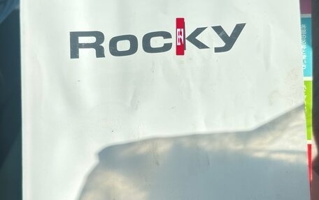 Daihatsu Rocky, 2022 год, 1 350 000 рублей, 32 фотография