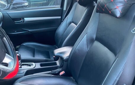 Toyota Hilux VIII, 2016 год, 3 000 000 рублей, 9 фотография