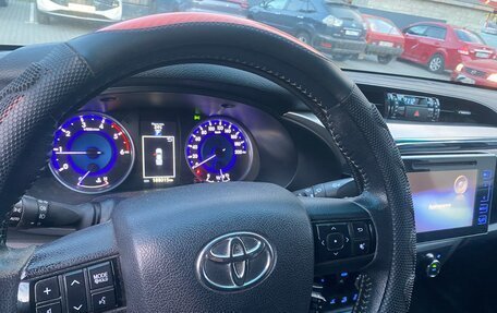 Toyota Hilux VIII, 2016 год, 3 000 000 рублей, 7 фотография