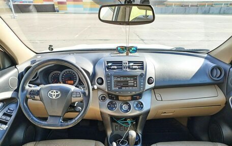 Toyota RAV4, 2011 год, 1 549 000 рублей, 7 фотография
