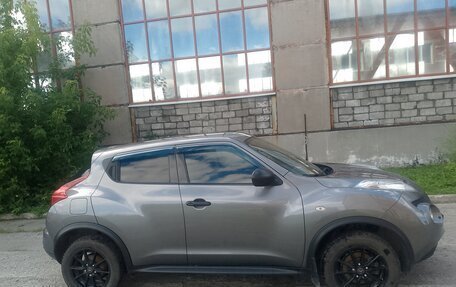 Nissan Juke II, 2013 год, 950 000 рублей, 2 фотография