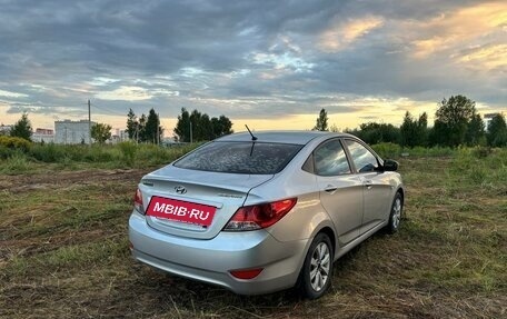Hyundai Solaris II рестайлинг, 2011 год, 470 000 рублей, 7 фотография
