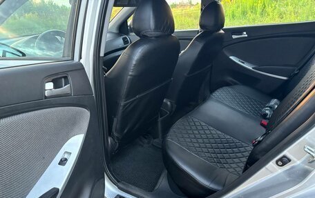 Hyundai Solaris II рестайлинг, 2011 год, 470 000 рублей, 13 фотография